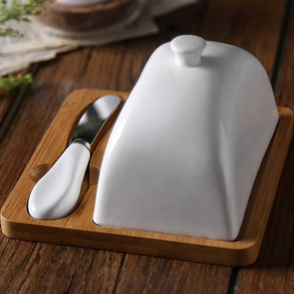 Creative Cute Small Sauce Dish with Lid Butter Cheese Box Seasoning Dish Ceramic Tableware Dessert Snack Vinegar Dish